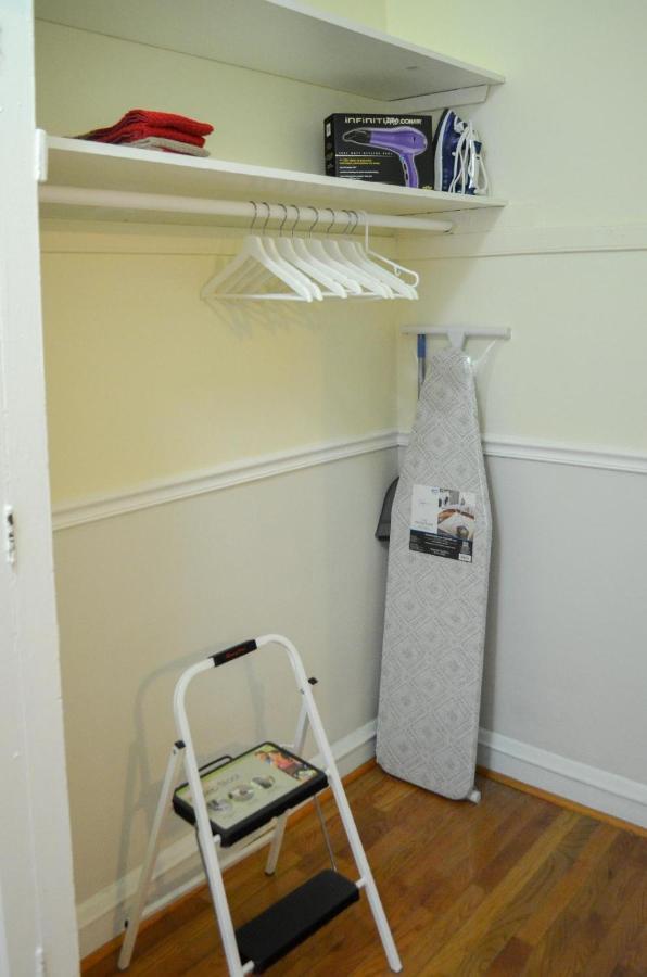 Cozy Studio Near Wrigley Field And Boystown Chicago Exterior photo