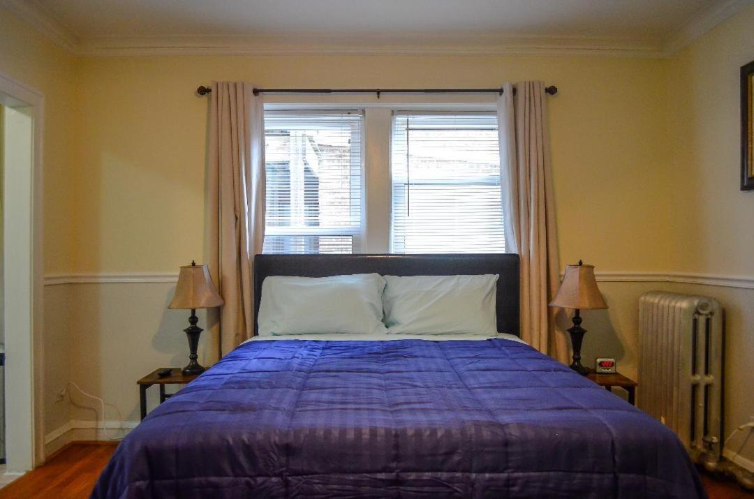 Cozy Studio Near Wrigley Field And Boystown Chicago Exterior photo